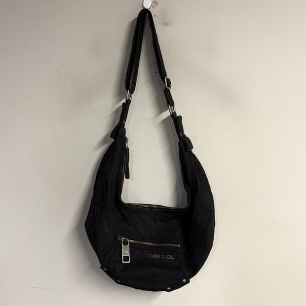 DIESEL archive shoulder bag black 