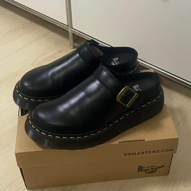 닥터마틴 라케텐 뮬 블랙
