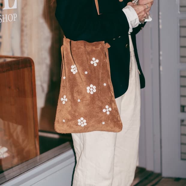 BODE 보디 스웨이드 플라워 숄더백 Bode Pearly Cinched