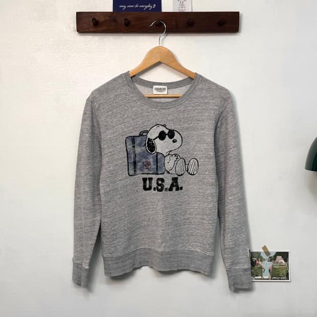 USA Peanuts Sweatshirt/T107
