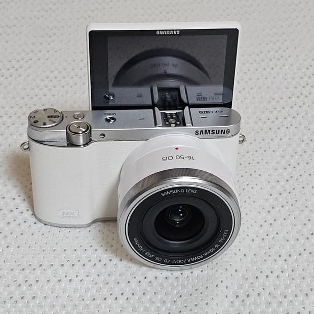 삼성 NX3000 미러리스 카메라 판매