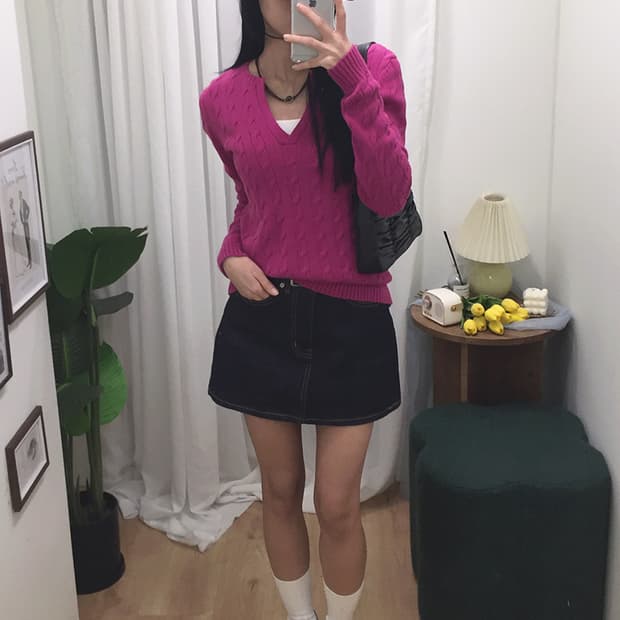 여성 폴로 꽈배기 브이넥 니트 95