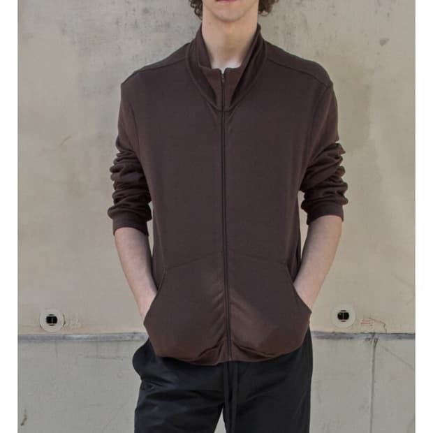 머듈 넥집 브라운 3사이즈 팝니다.