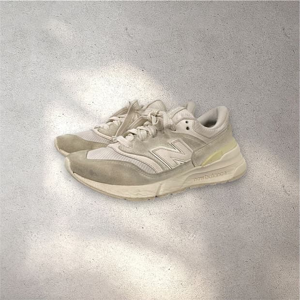 [240] 뉴발란스 997R 스니커즈 (No.698)