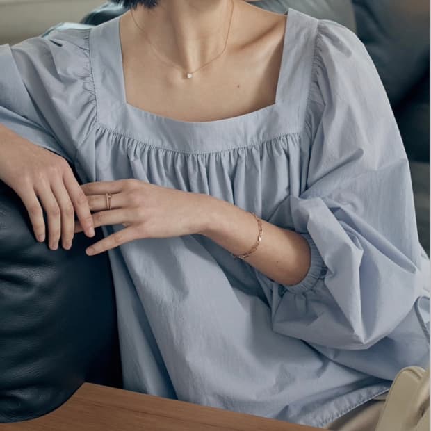 시에 러플 코튼 블라우스