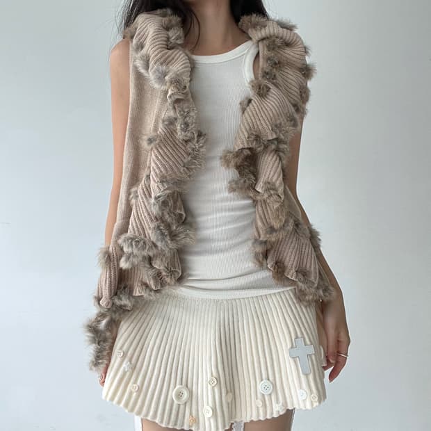 Fairy fur knit vest