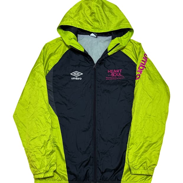 엄브로 제펜 후드 바람막이