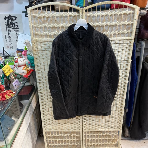 100 정품 바버 누빔자켓 팝니다