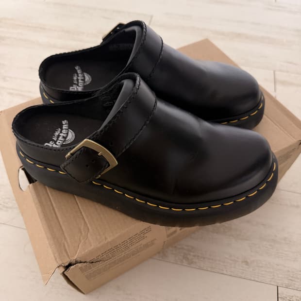 닥터마틴 아카이브 뮬