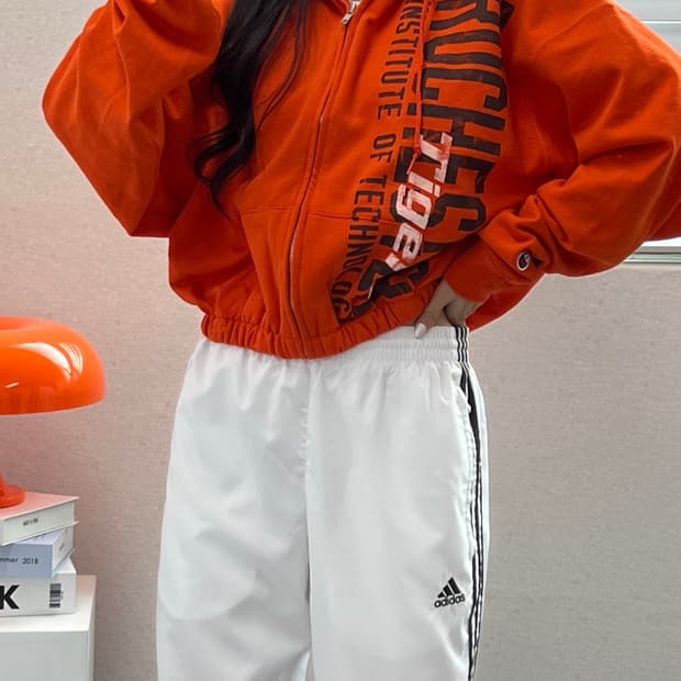 (WOMEN)챔피온 크롭 후드-M1448