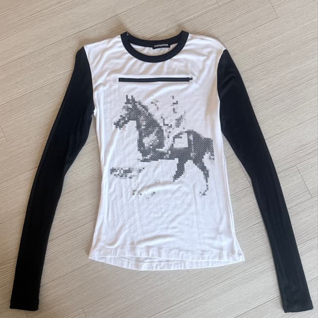 투머치택스 PRINTED T-SHIRT WITH ZIPPER (STIT