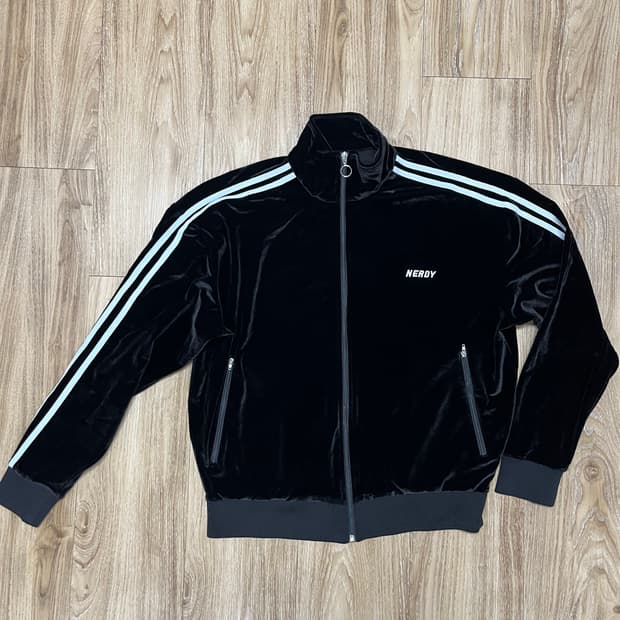 널디 벨벳 트랙탑 져지