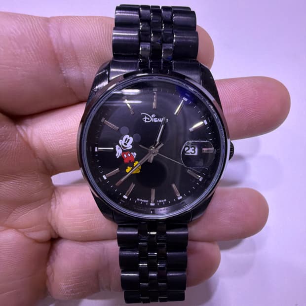 디즈니 미키마우스 데이저스트 블랙 메탈밴드 손목시계