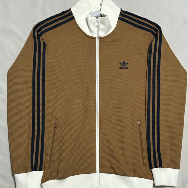 🫶🏻아디다스 베켄바우어 와플 Track top🫶🏻 