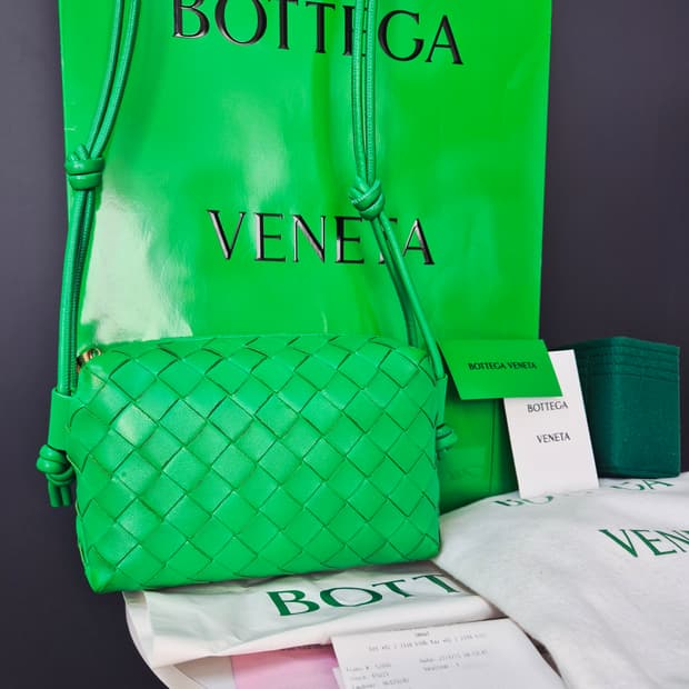 보테가 베네타 카메라백