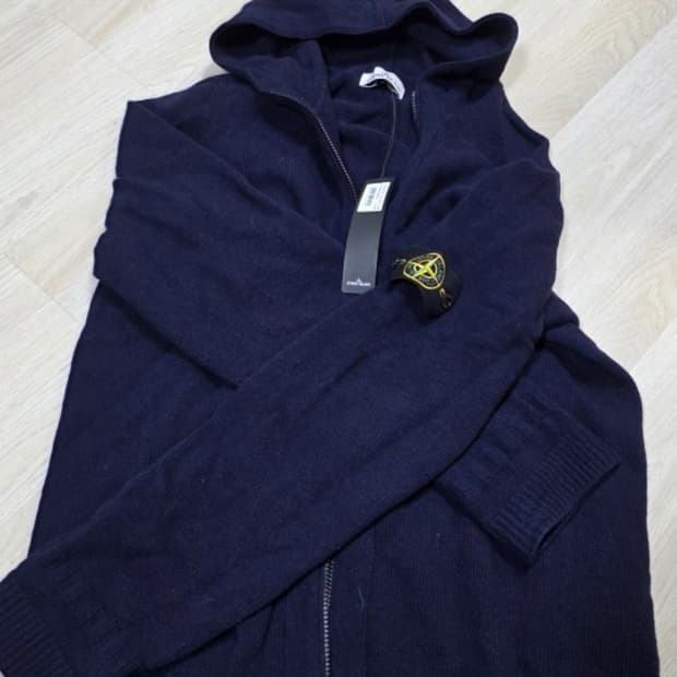 스톤아일랜드 후드집업