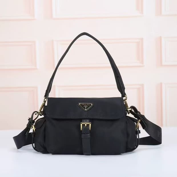 PRADA 프라다 사이드 투포켓 나일론 크로스백 남녀공용