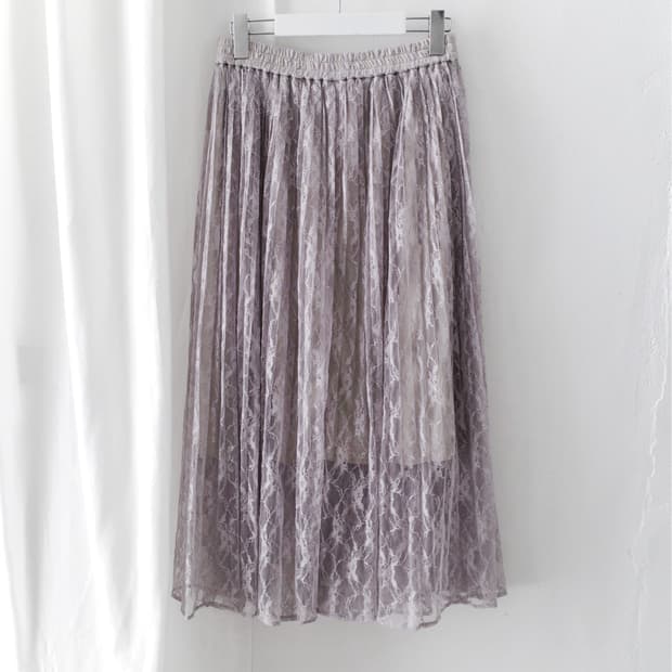 lace skirt