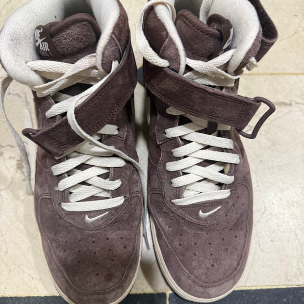 나이키 에어포스 1 미드 초콜릿 275