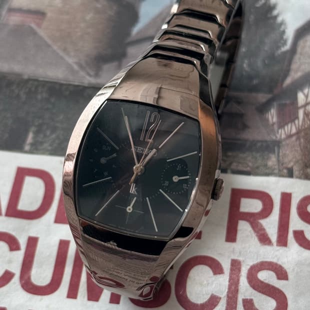 세이코 Seiko 루키아 토노 멀티펑션 로즈골드