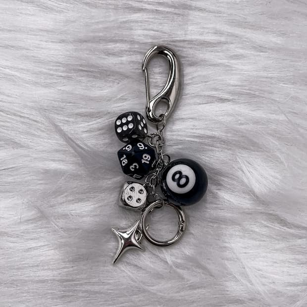 Vintage Eight Ball Dice Keyring
