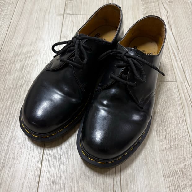 닥터마틴 1461 3홀 스무스 260