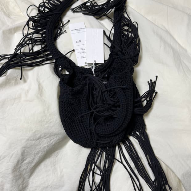 (택 o) PERVERZE 23ss fray mop bag 블랙