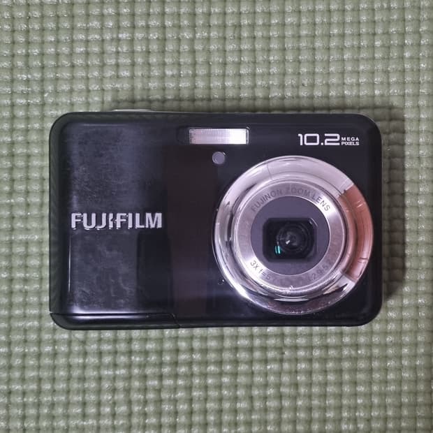후지필름 FinePix A180 팝니다.