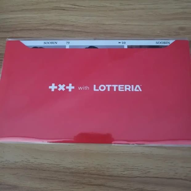 (무배)롯데리아 투바투 TXT 포카 판매랍니다