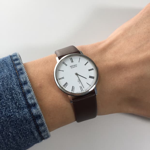 80s seiko chariot roman index quartz