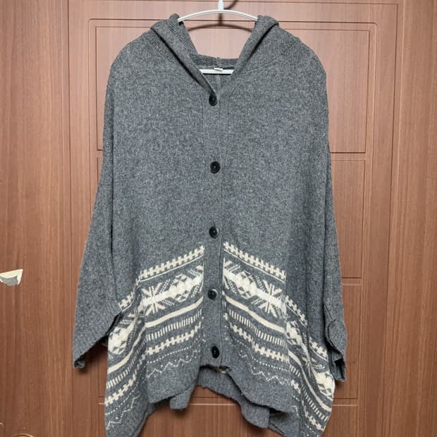 모리걸 하구미 히피 일본 빈티지 그레이 노르딕 패턴 후드 판쵸 가디건