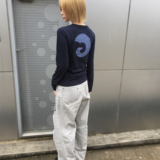 탄산마그네슘 혼 아플리케 롱슬리브 네이비 