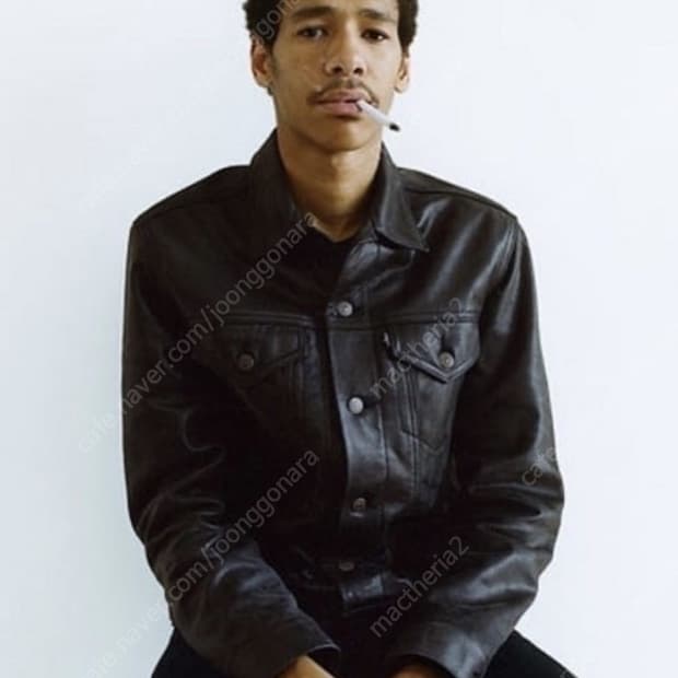 (구매) 슈프림 11fw 리바이스 콜라보 레더 트러커 구매합니다