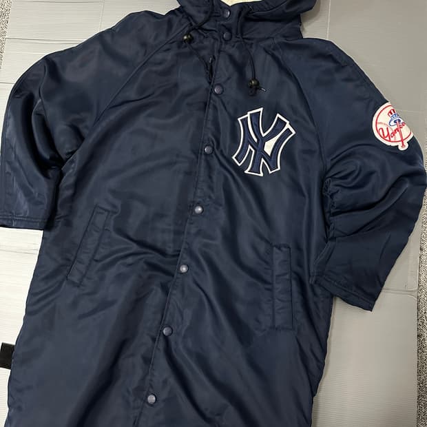 뉴욕양키스 빅로고 롱 파카 점퍼 돕바 자켓 네이비 100