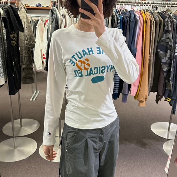 L)챔피온 빈티지 테니스 프린팅 롱슬리브