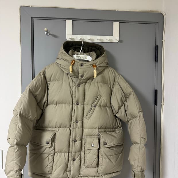 헨리코튼 ffc 왁스 구스패딩 카라코람 베이지 L