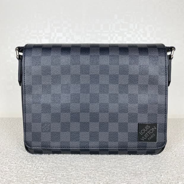 루이비통 크로스백 디스트릭트 pm 