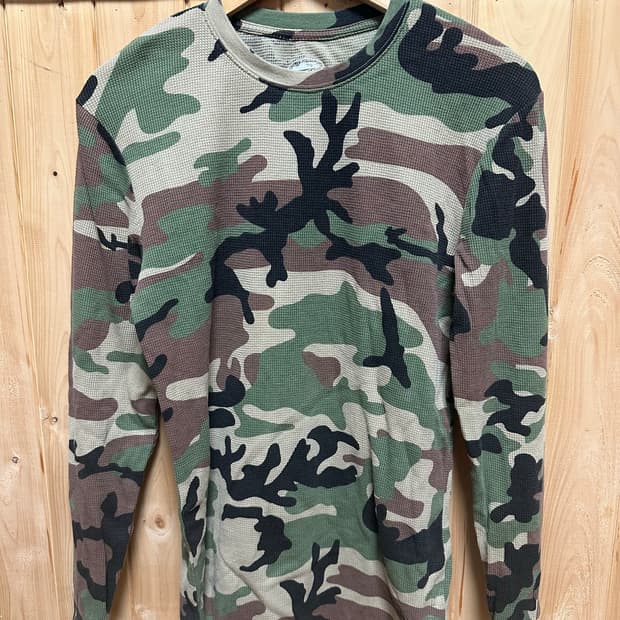 코르테이즈 우드랜드 카모 써멀티셔츠 L사이즈 corteiz camo