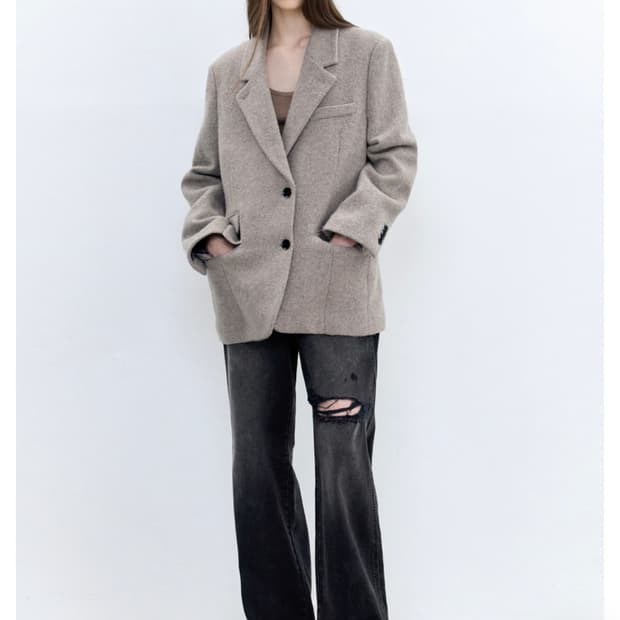 인사일런스 우먼 윈터 오버사이즈드 하프 자켓 그레이베이지