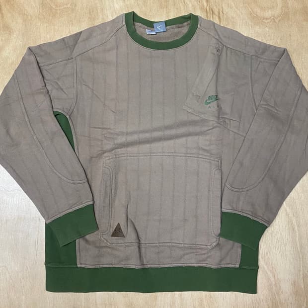 05년식 나이키 ACG 버티컬 스티치 크루넥 (XL)