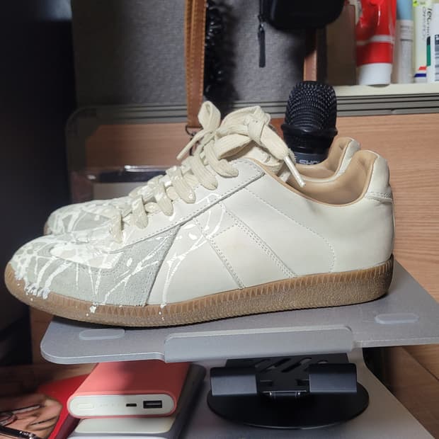 메종마르지엘라 스니커즈