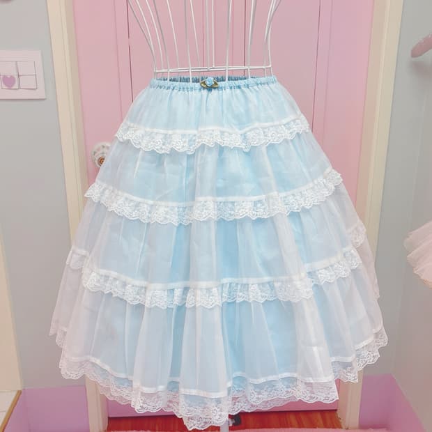 Blue lace rose frill skirt
