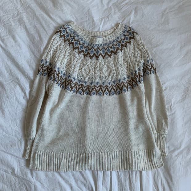 화이트 아란 스웨터