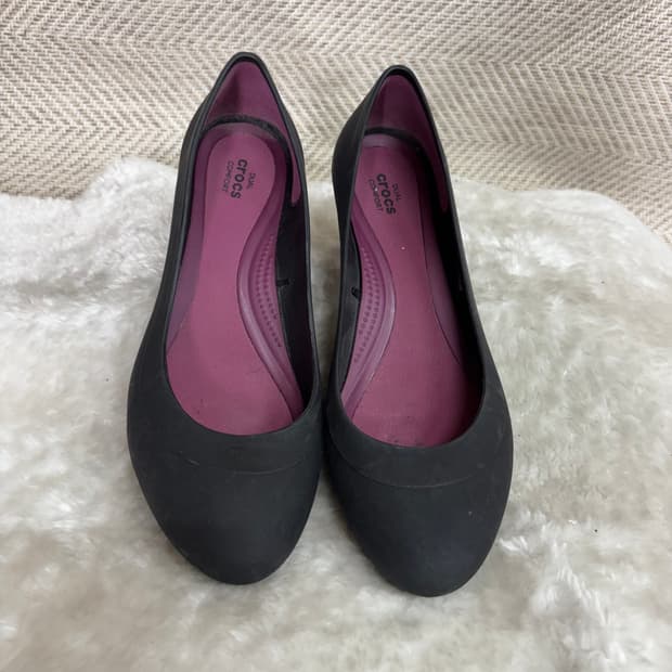 크록스 리나 웨지 펌프스 250