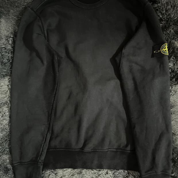 스톤 아일랜드 맨투맨 L사이즈 무하자 (정품)