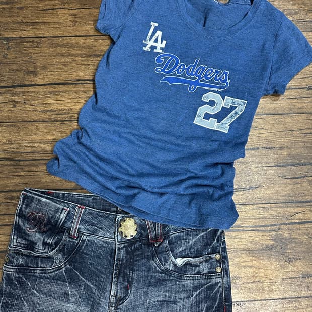 Y2K 다저스 반팔티 + ORIRIN JEANS 윙자수 크롭 데님 팬츠