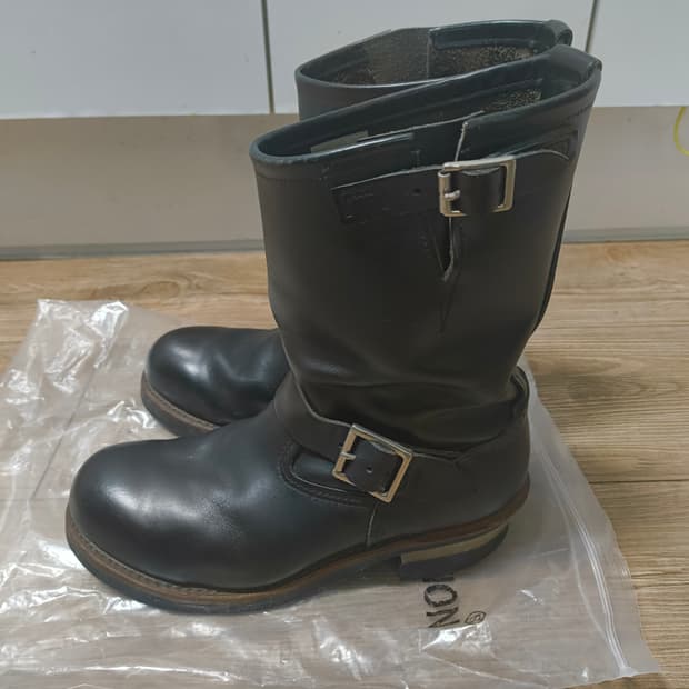 레드윙 엔지니어부츠 9