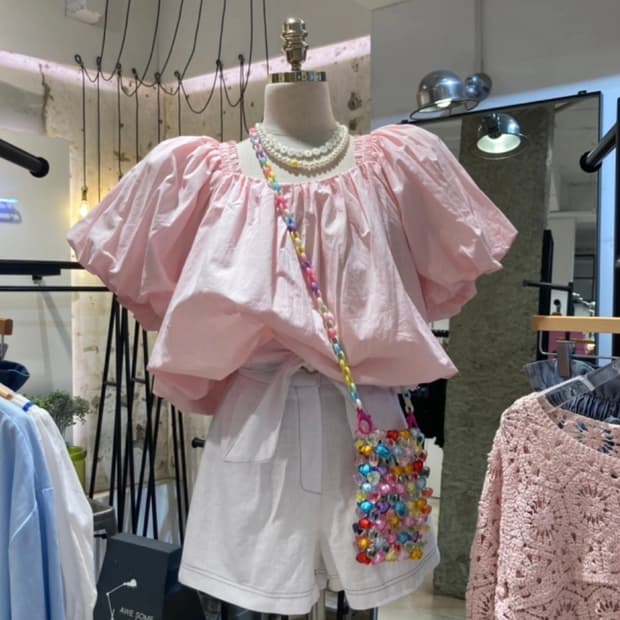 핑크 블라우스