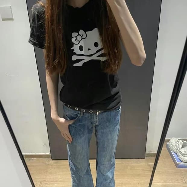 브랜디멜빌 헬로키티 본 티셔츠 