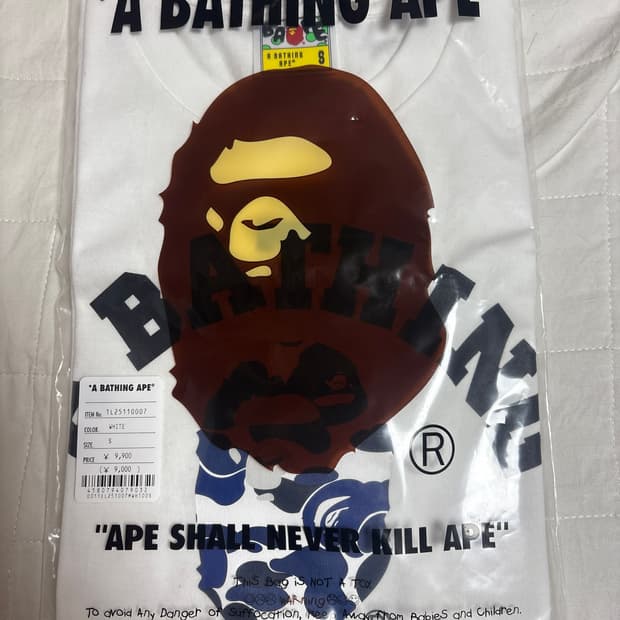 베이프 반팔S(미개봉)